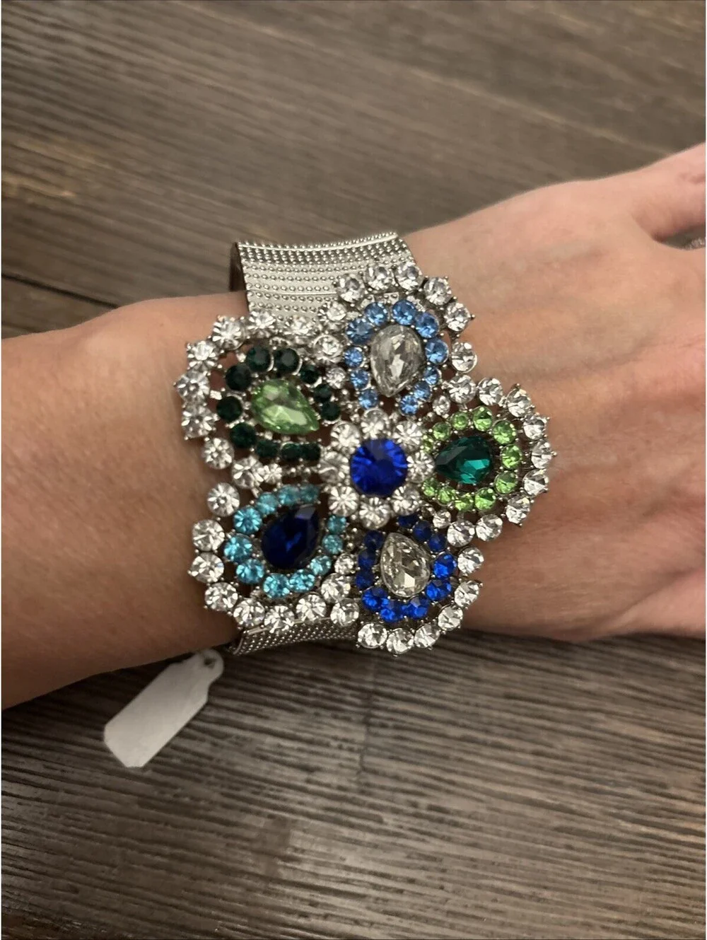 Silver Tone rhinestone wide stretch floral bracelet With Free Earrings